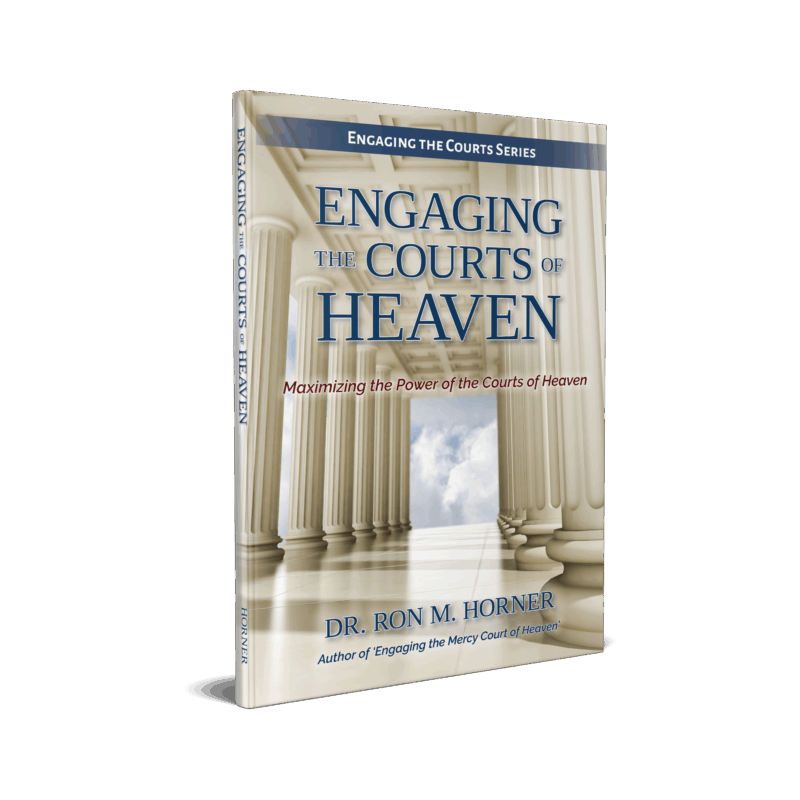 Engaging the Courts of Heaven (Paperback)